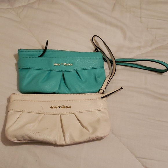 Juicy Couture Handbags - Juicy Couture Wristlet Bundle